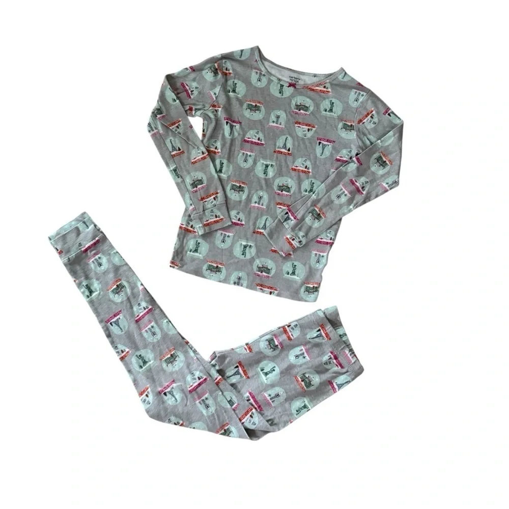 Carter’s Christmas Pajama 2PC Set Girls Youth Size 14 Paris London Europe